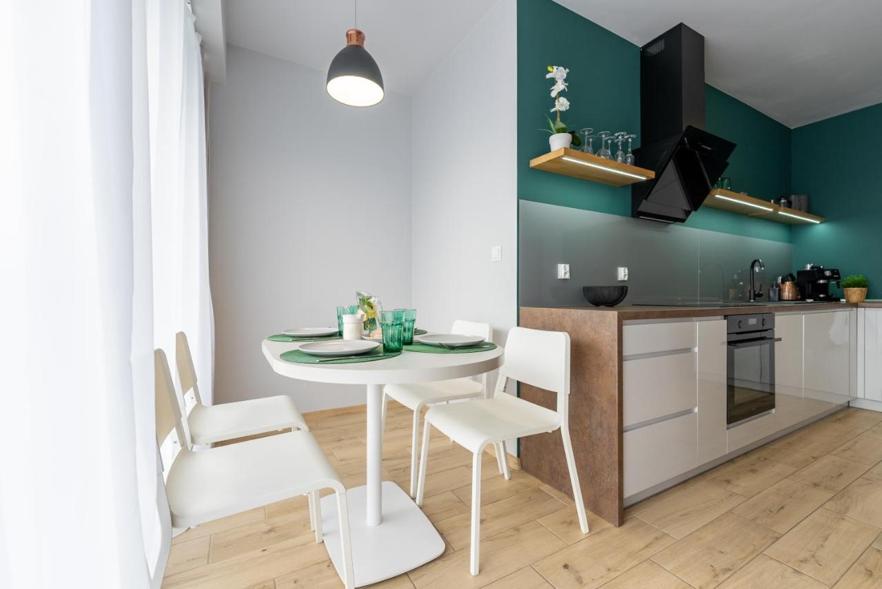 Apartament Zielony Jodlowa - Z Prywatna Sauna! By Dream Apart 슈차이르크 외부 사진